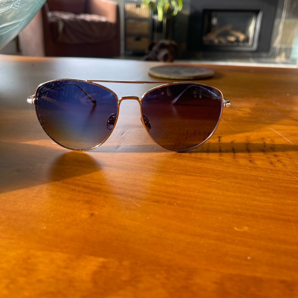 Tom Ford Gold Frame polarized Sunglasses with Blue Lenses